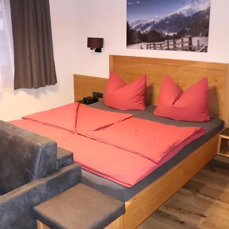 Haus Alpenflora Lejlighed Flirsch