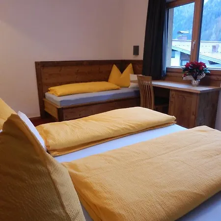 Haus Alpenflora * Флирш