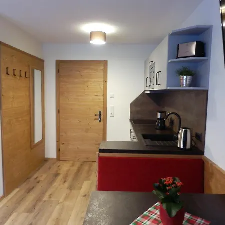 アパート Haus Alpenflora *